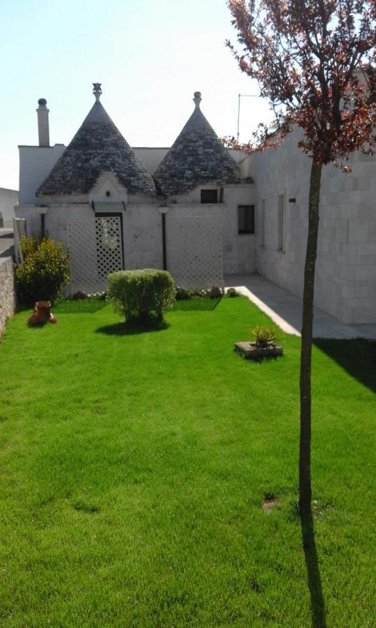 Trullo Sonia Nella Valle D'Itria Di Cisternino Villa Exteriör bild