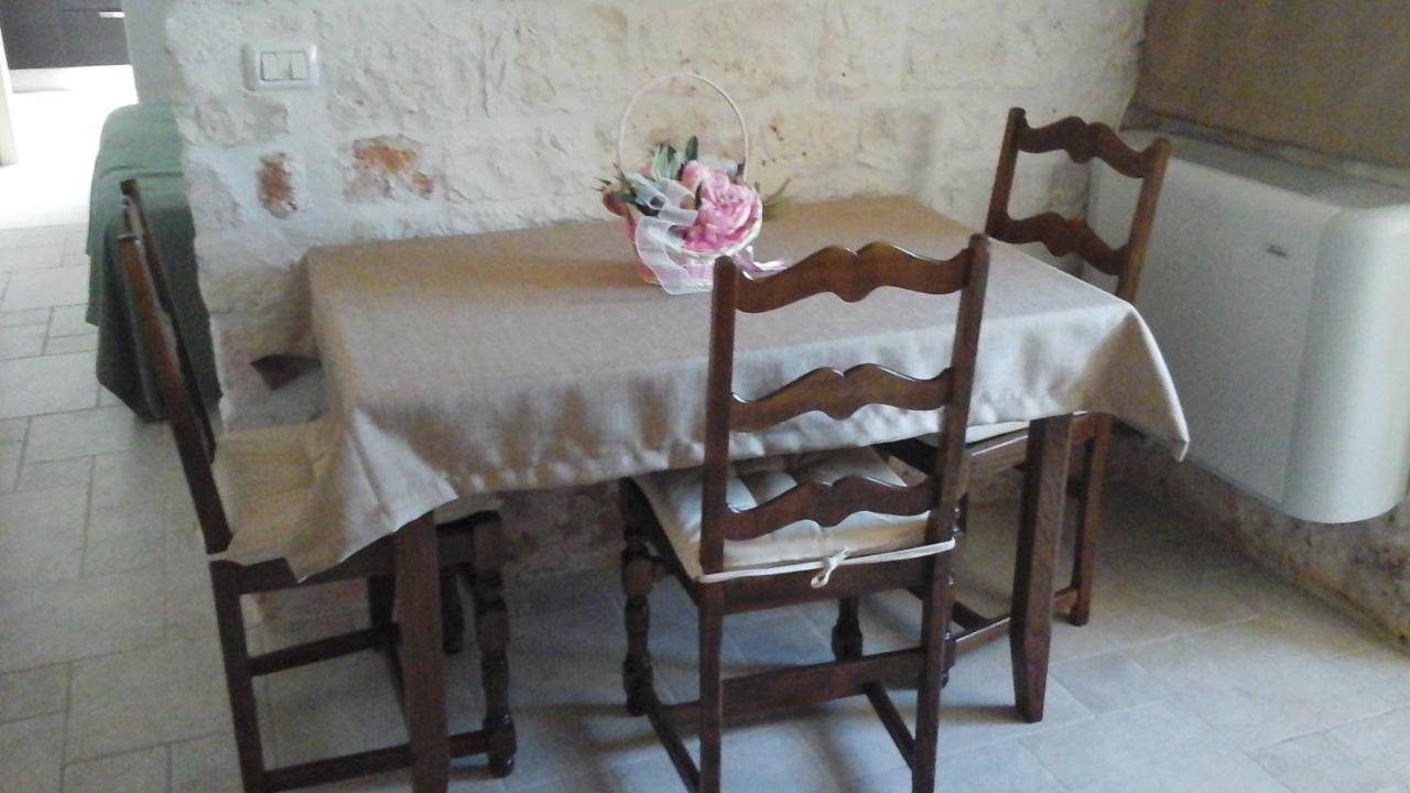 Trullo Sonia Nella Valle D'Itria Di Cisternino Villa Exteriör bild